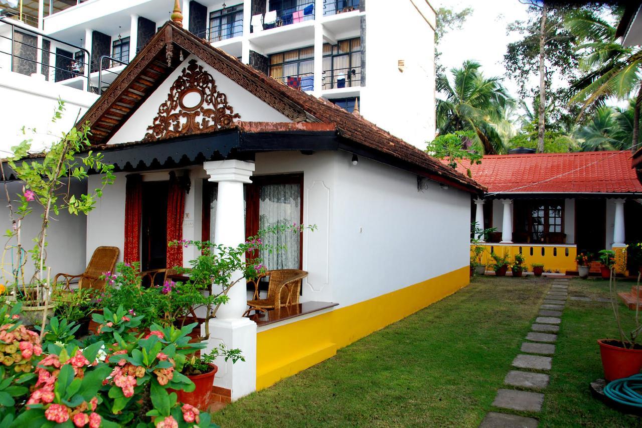 Kovalam Beach Cottage Exterior foto